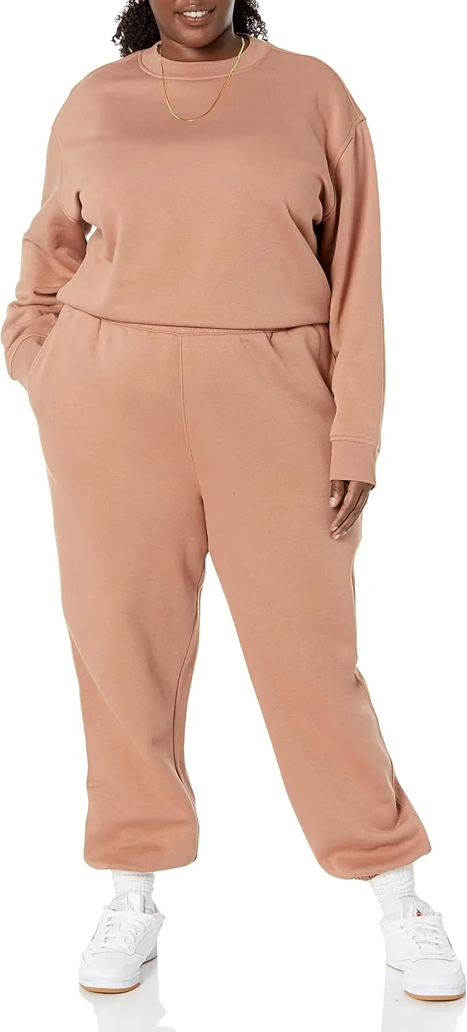 Amazon Essentials Women's Relaxed Jogger (Available in Plus Size)