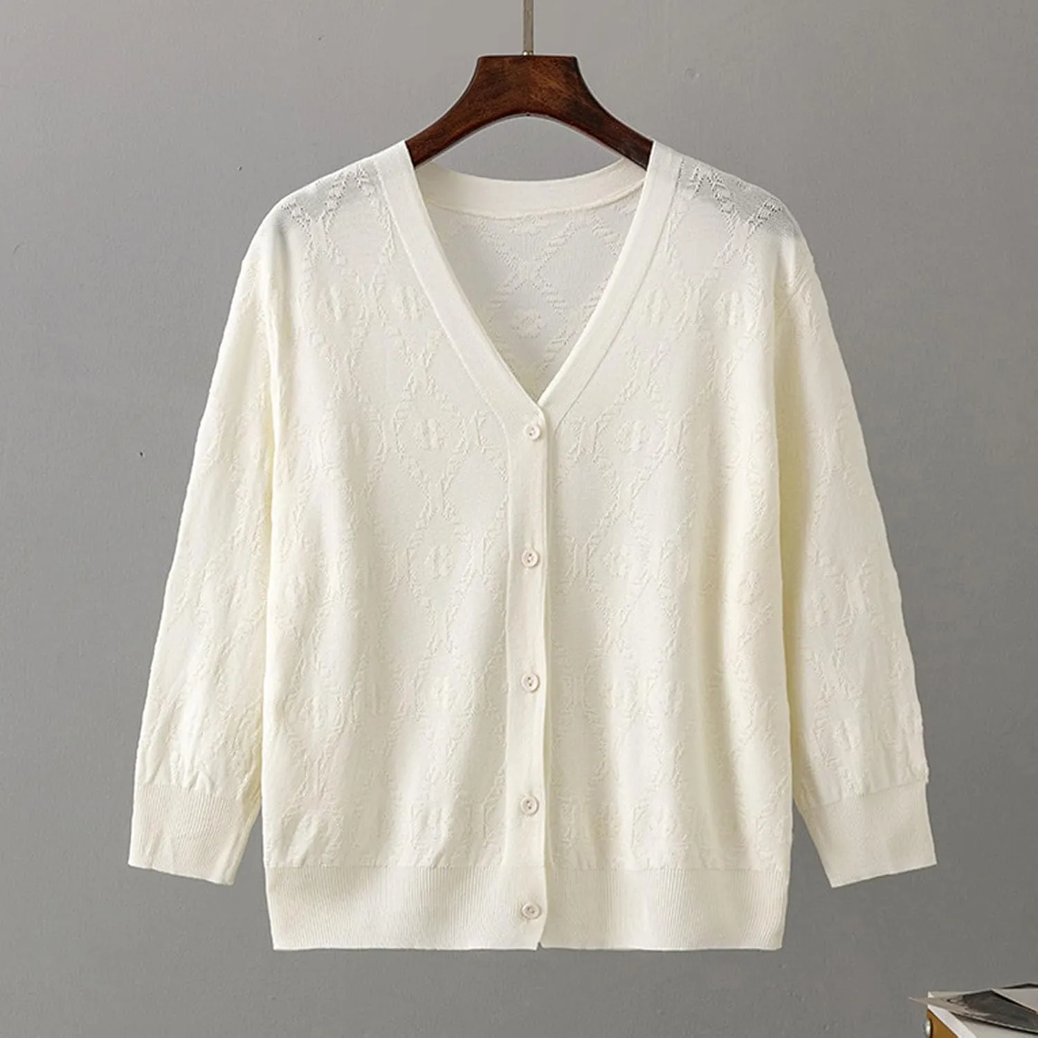 Cardigans for Women Long Sleeve Knit Coat V-Neck Button Down Lightweight Cardigan Sweater Open Front Knitwear Jackets