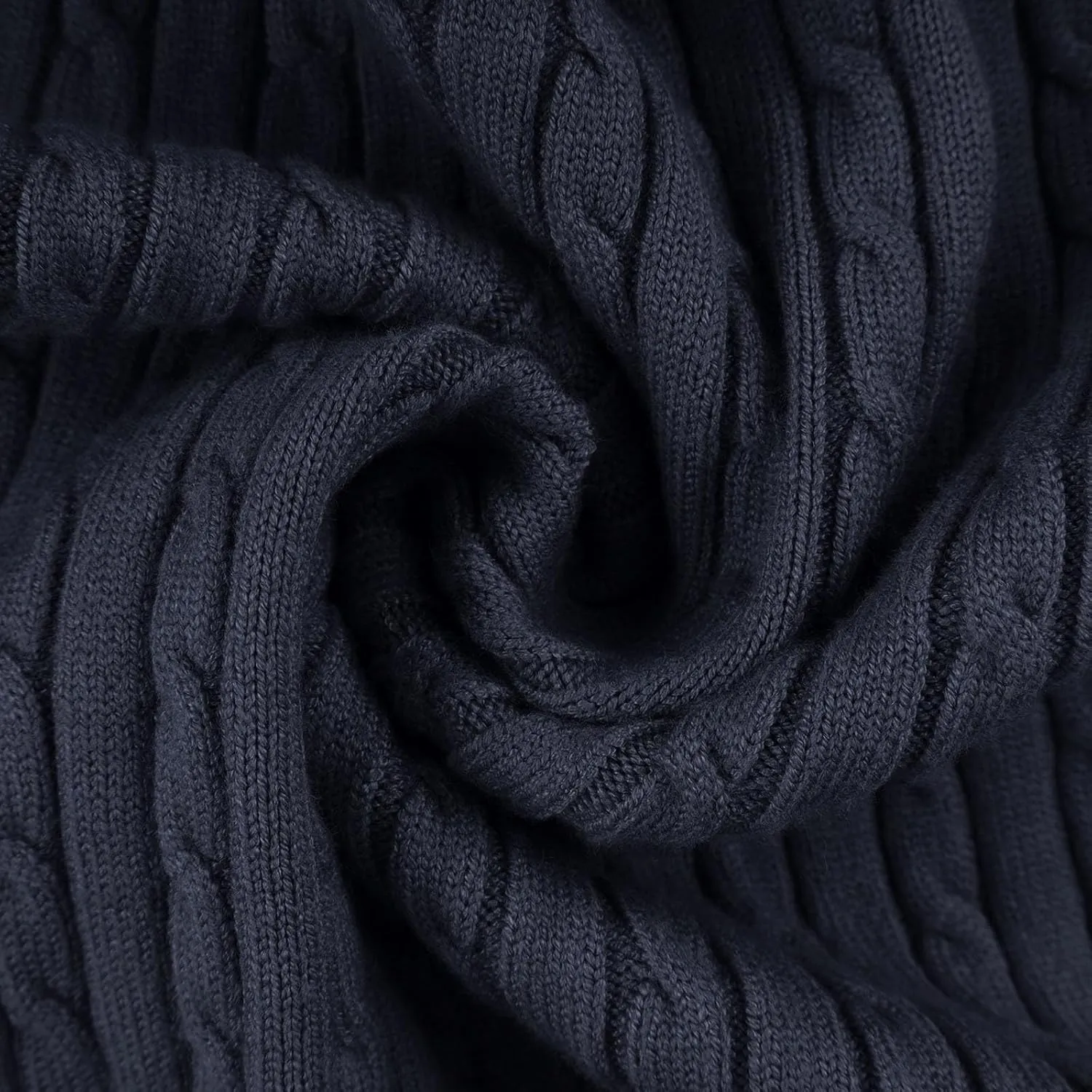 Winter Pullover Sweaters for Men Business Casual Crewneck Sweater Cable Knit Sweater Warm Long Sleeve Sweater