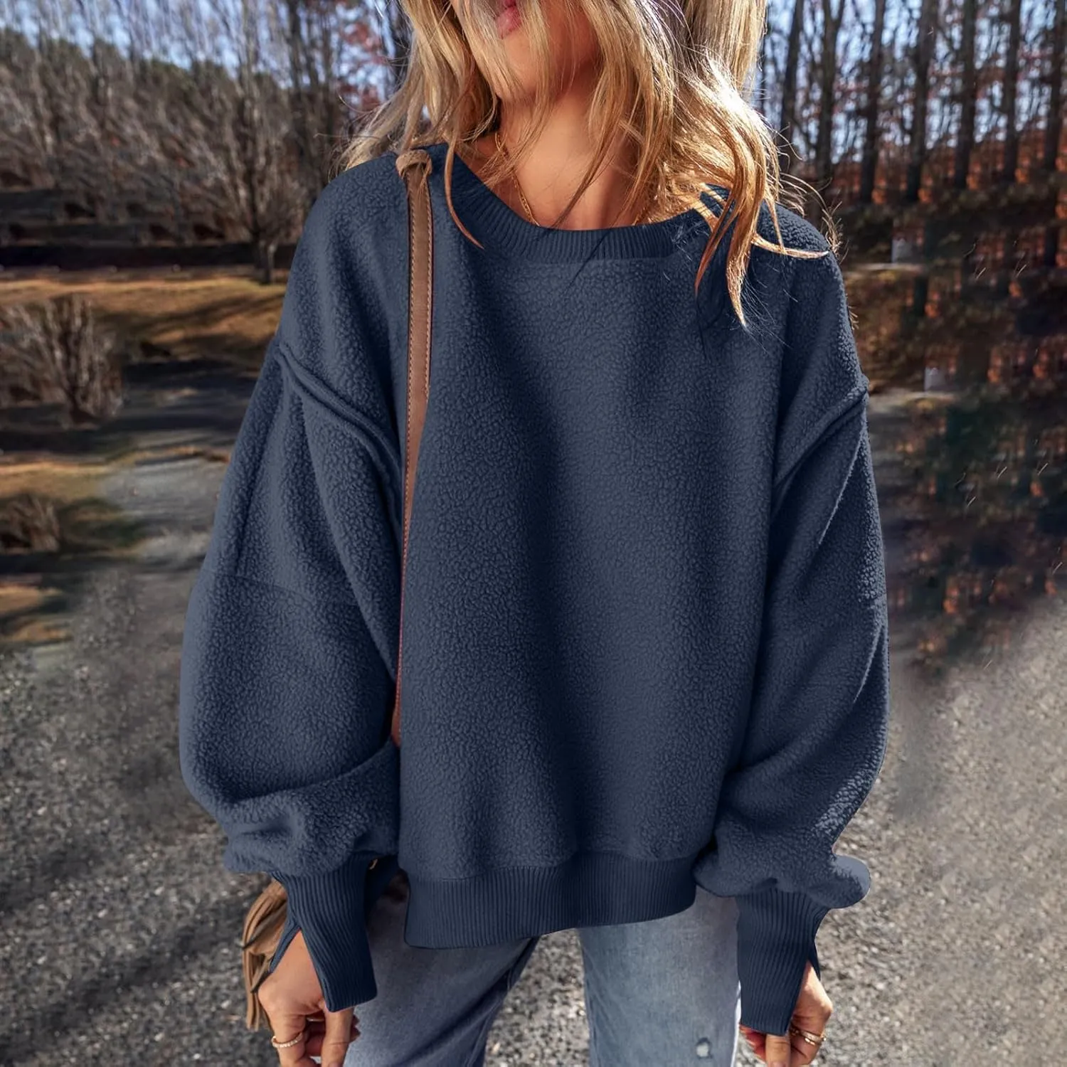 Womens Long Sleeve Warm Fuzzy Sweatshirts Sherpa Fleece Sweatshirt Drop Shoulder Casual Fashion Crewneck Sweaters