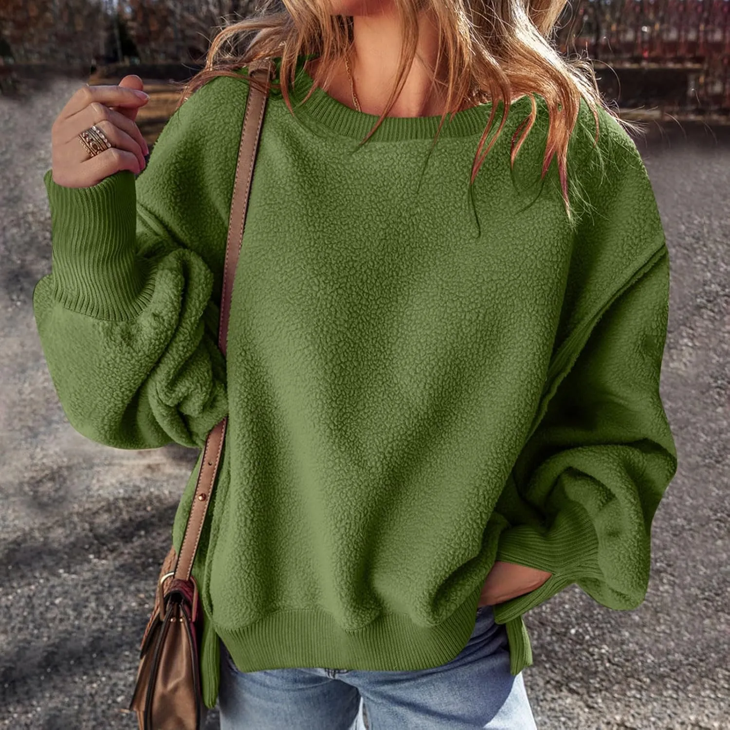 Women's Sherpa Fleece Oversized Sweatshirts Drop Shoulder Long Sleeve Hoodies Crewneck Warm Fuzzy Sweatshirt