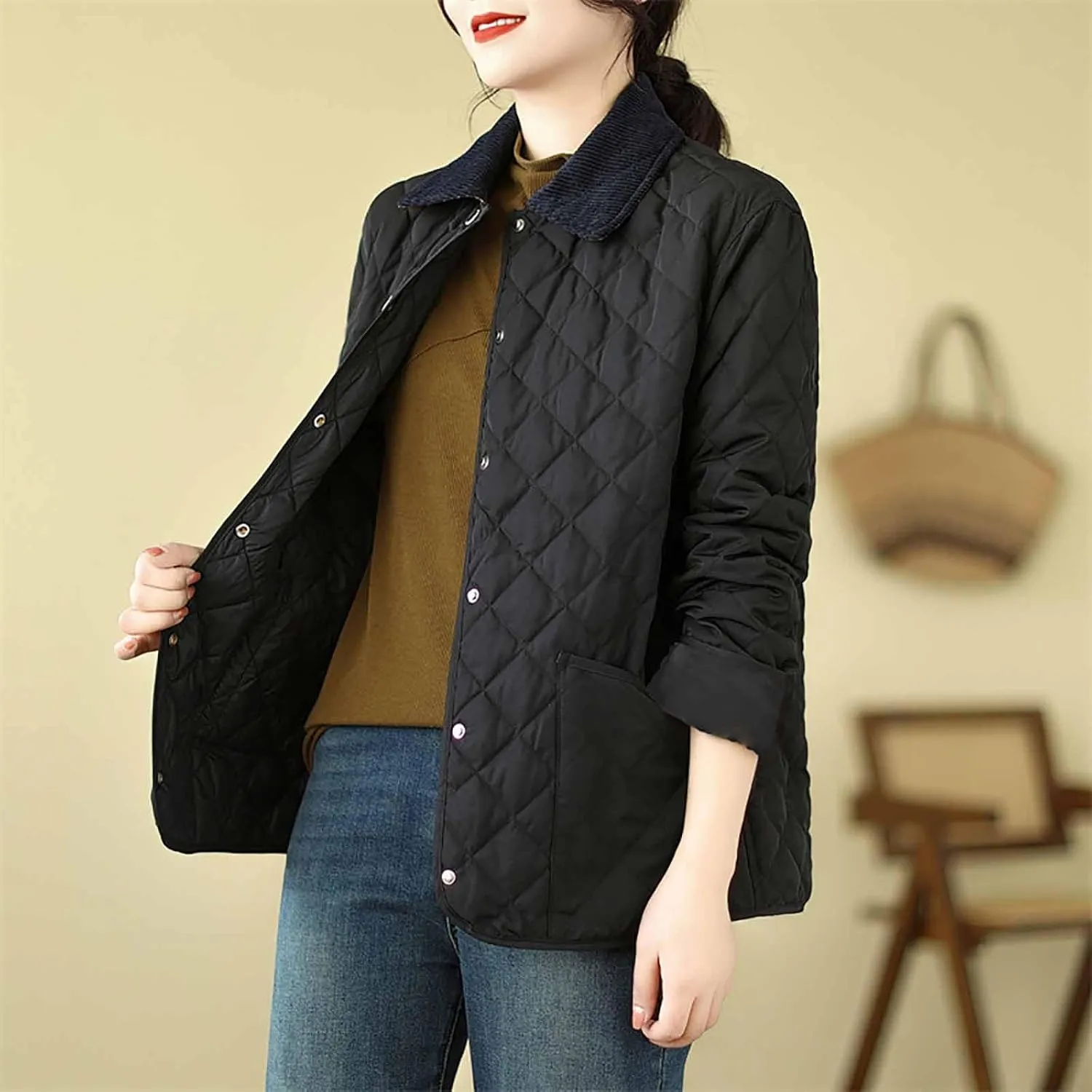 Womens Winter Coats Lightweight Quilted Jackets Casual Puffer Jackets Thicken Long Sleeve Short Down Coats Warm Outwear